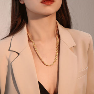 New Layered Chain Necklace Neck Chains Vintage Exaggerated Golden Goth Hoop Metal Necklace - ArsaOne